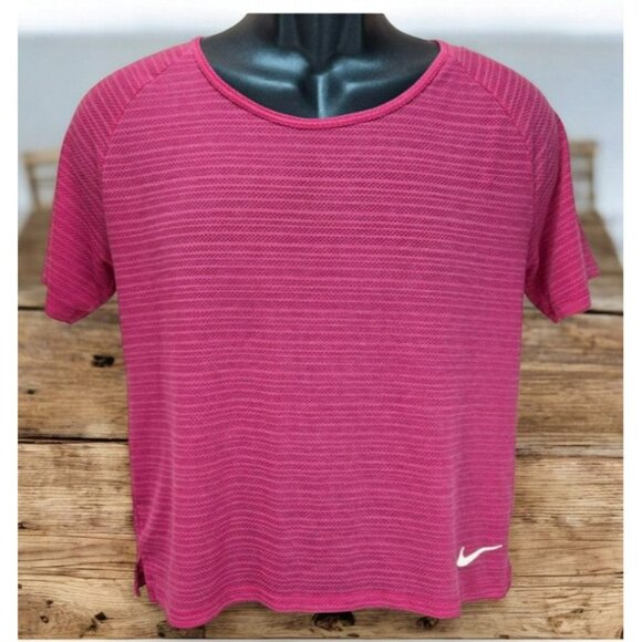 Nike Womens Pink Dri-Fit Mesh Tshirt Medium - Picture 1 of 9